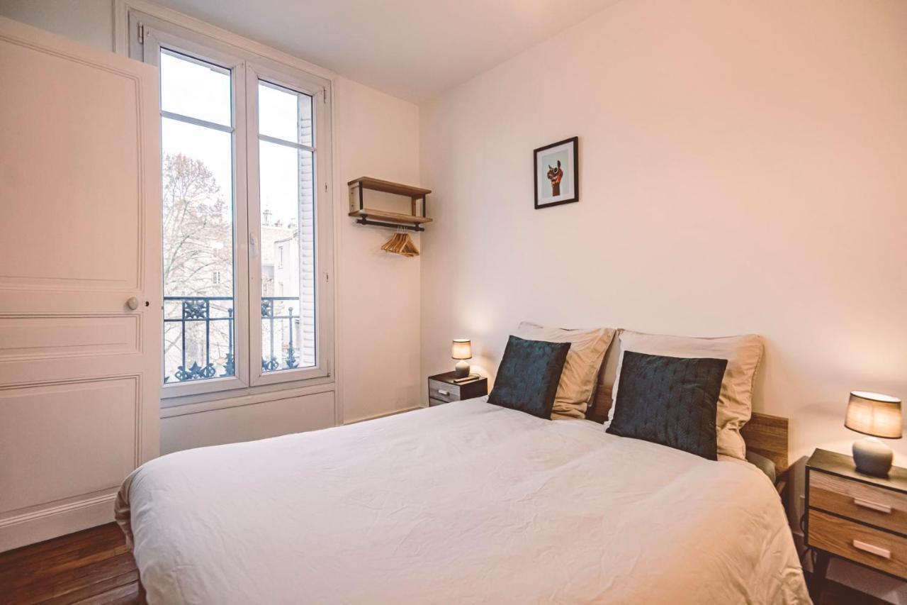 Charme De L'Ancien Pour Cet Appartement Entierement Renove Dans L'Hypercentre De Reims Ngoại thất bức ảnh