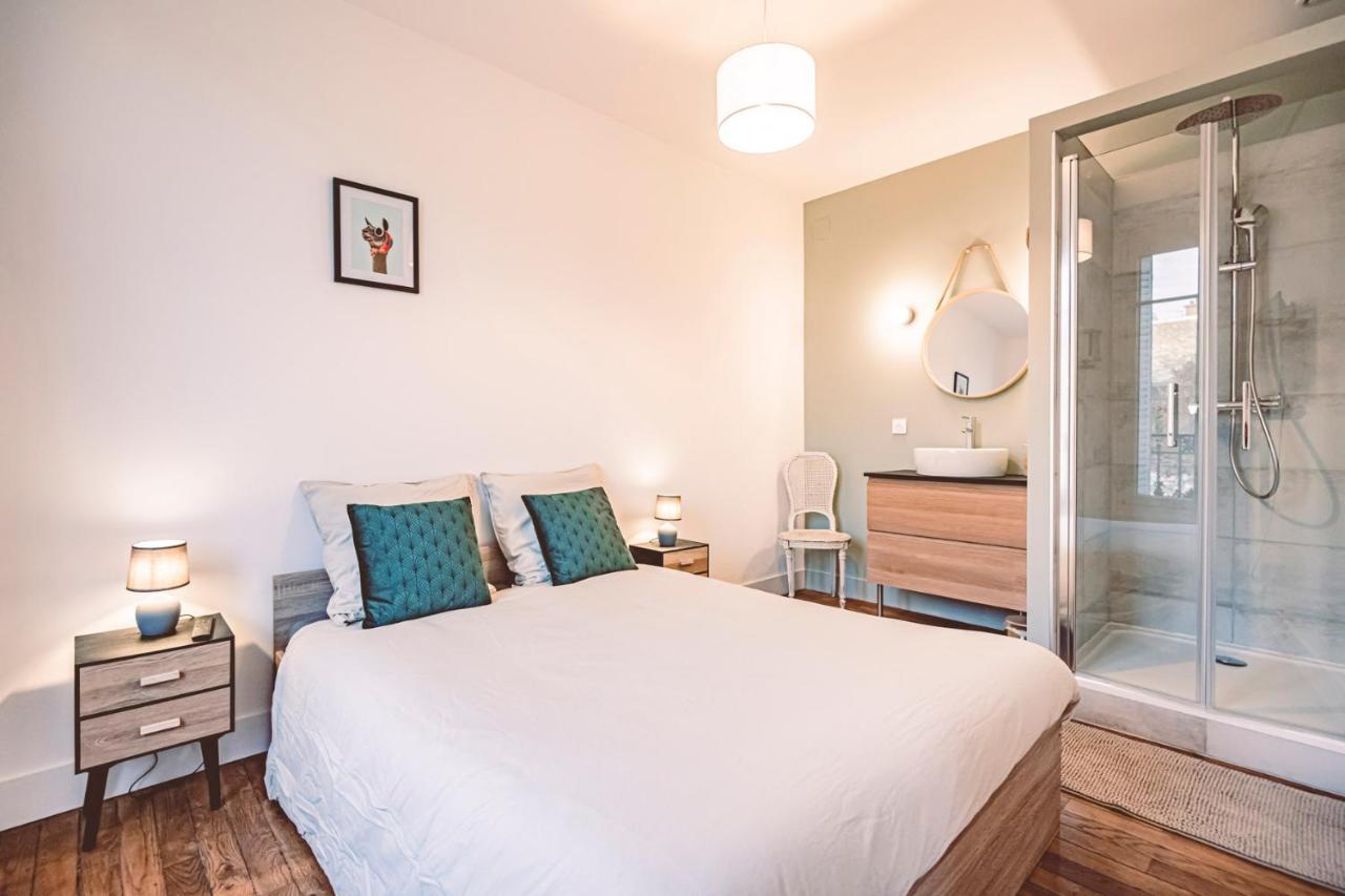Charme De L'Ancien Pour Cet Appartement Entierement Renove Dans L'Hypercentre De Reims Ngoại thất bức ảnh